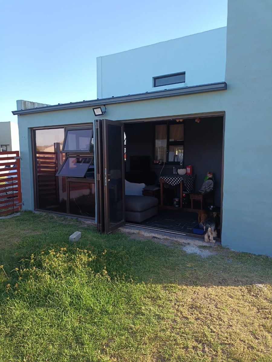 2 Bedroom Property for Sale in Parsonsvlei Eastern Cape